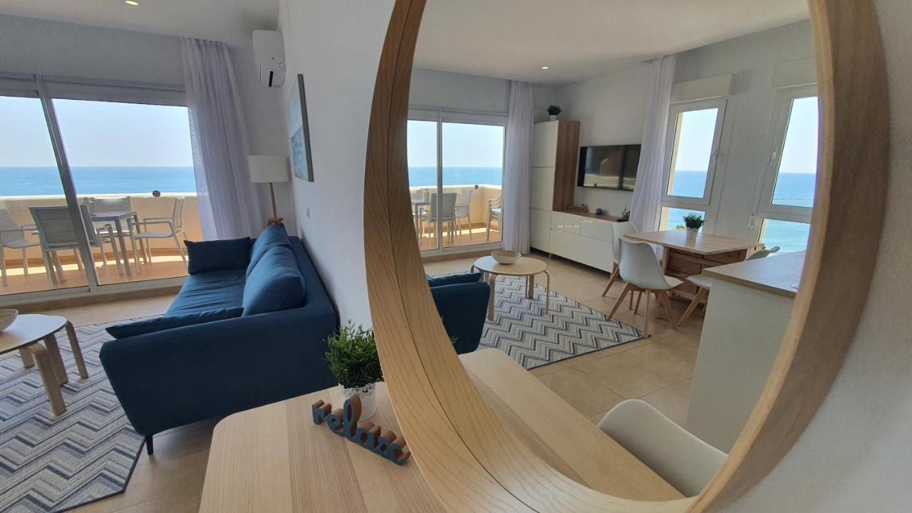Beachfront-Parque Paloma-Modern-Panoramic Views! بينالماذينا المظهر الخارجي الصورة