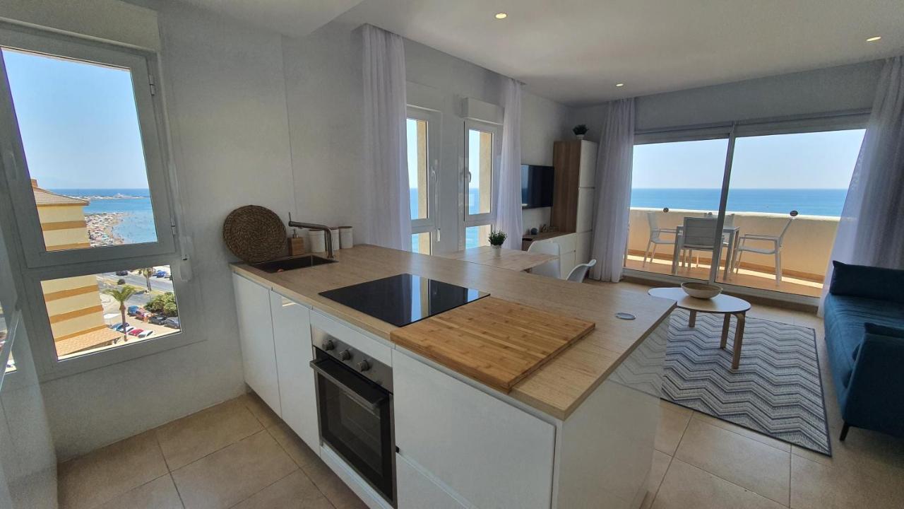 Beachfront-Parque Paloma-Modern-Panoramic Views! بينالماذينا المظهر الخارجي الصورة