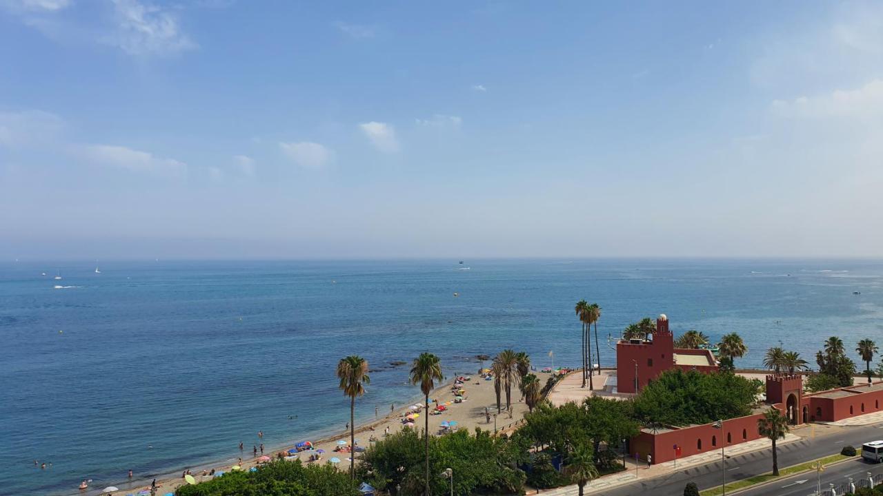Beachfront-Parque Paloma-Modern-Panoramic Views! بينالماذينا المظهر الخارجي الصورة